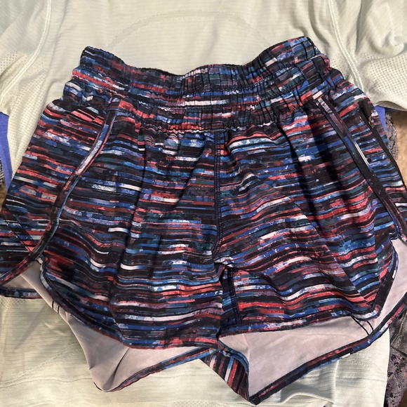 Lululemon shorts - Picture 1 of 1